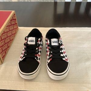 Size 13 Unisex children’s vans worn once
